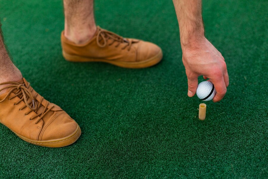 How to Design a Backyard Putting Green with the Right Shade Coverage