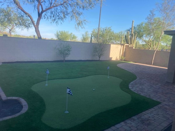 Custom backyard putting green installed in Arizona by Green Forever Arizona